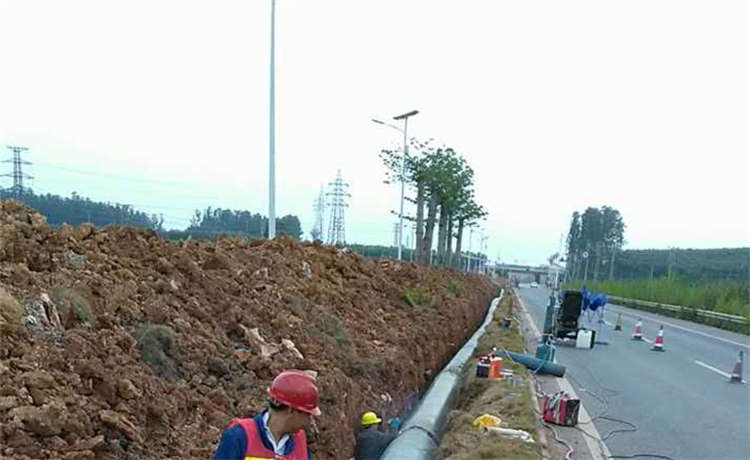 1800給水防腐螺旋管，防城港1016mm螺旋管，提供各種螺旋鋼管，鋼材場(chǎng)焊管